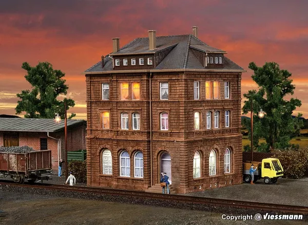 38199 - Railway Operations Building Kit - including Lighting (HO Scale)