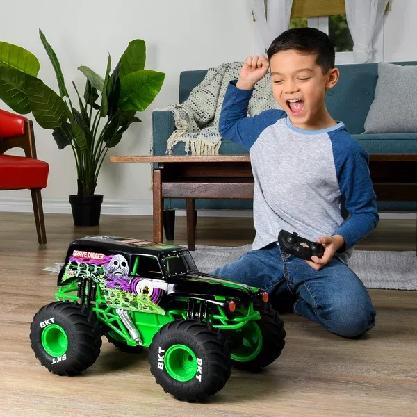 Monster Jam- Grave Digger