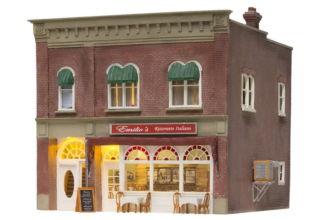 Woodland Scenics #4945 – Emilio’s Italian Restaurant – N Scale