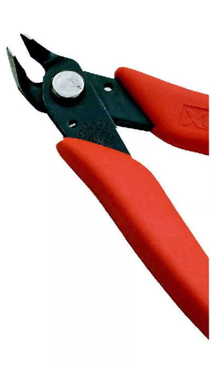 Xuron – 420T Angled Head Micro-Shear Flush Cutter